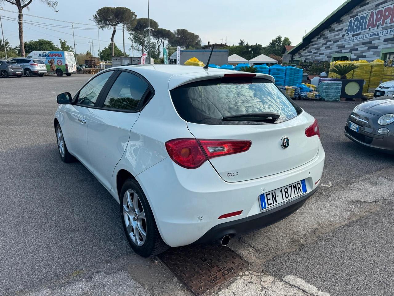 Alfa Romeo Giulietta 1.6 JTDM-2 105CV DISTINCTIVE 2012