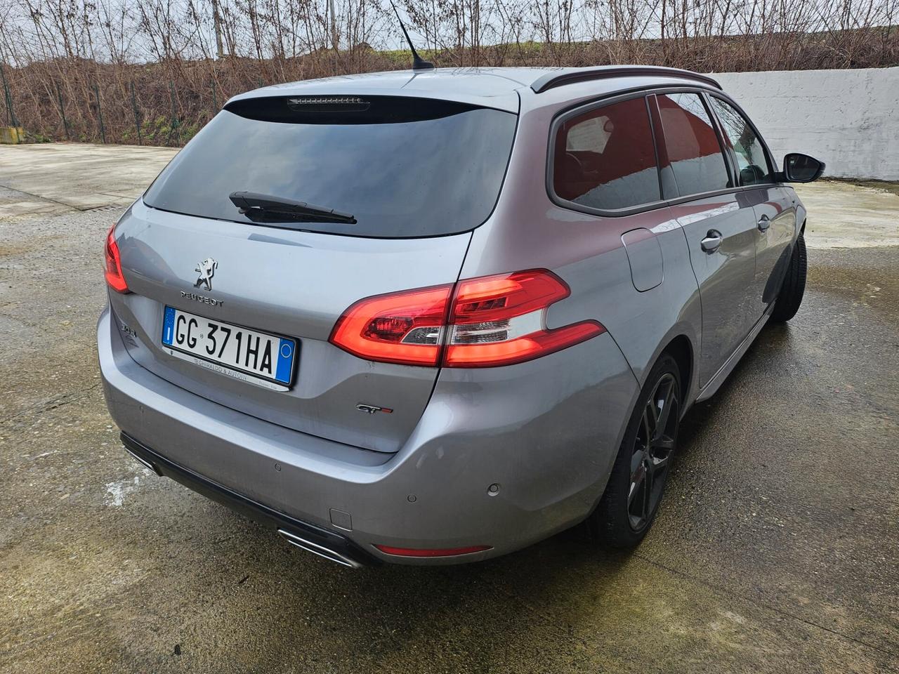 Peugeot 308 BlueHDi 130 S&S EAT8 GT Pack