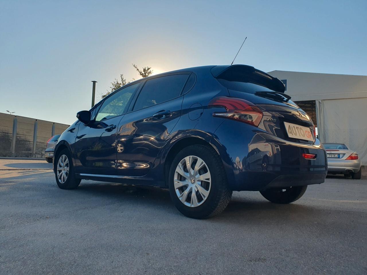 Peugeot 208 1.6hdi Allure neopatent 2016