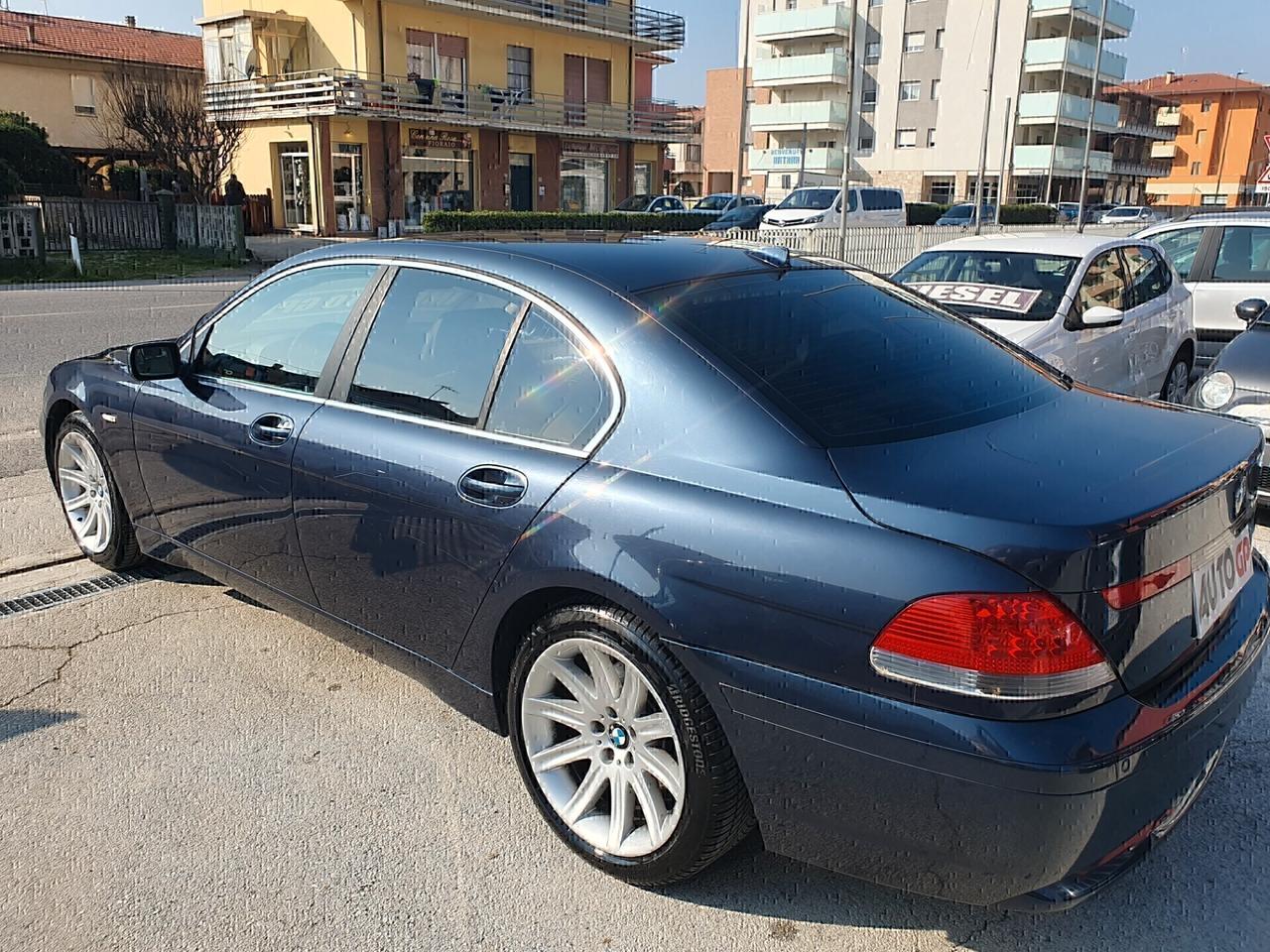 Bmw 735i 3.6v8 272cv benzina GPL ASI 2002