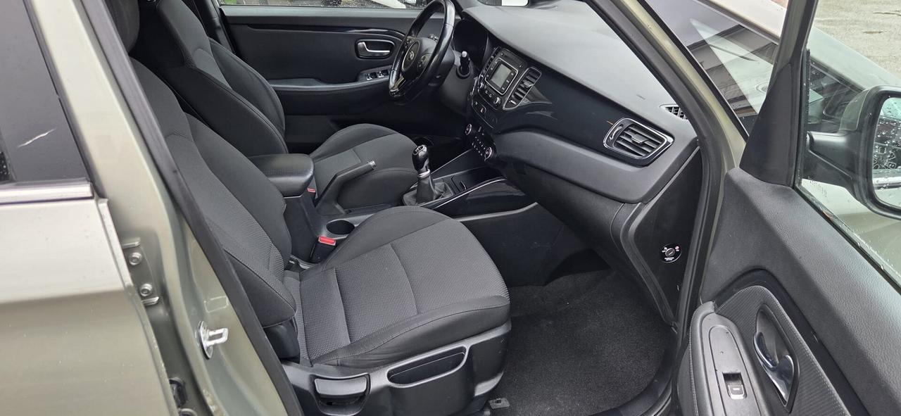KIA CARENS 1.7 FAMILY