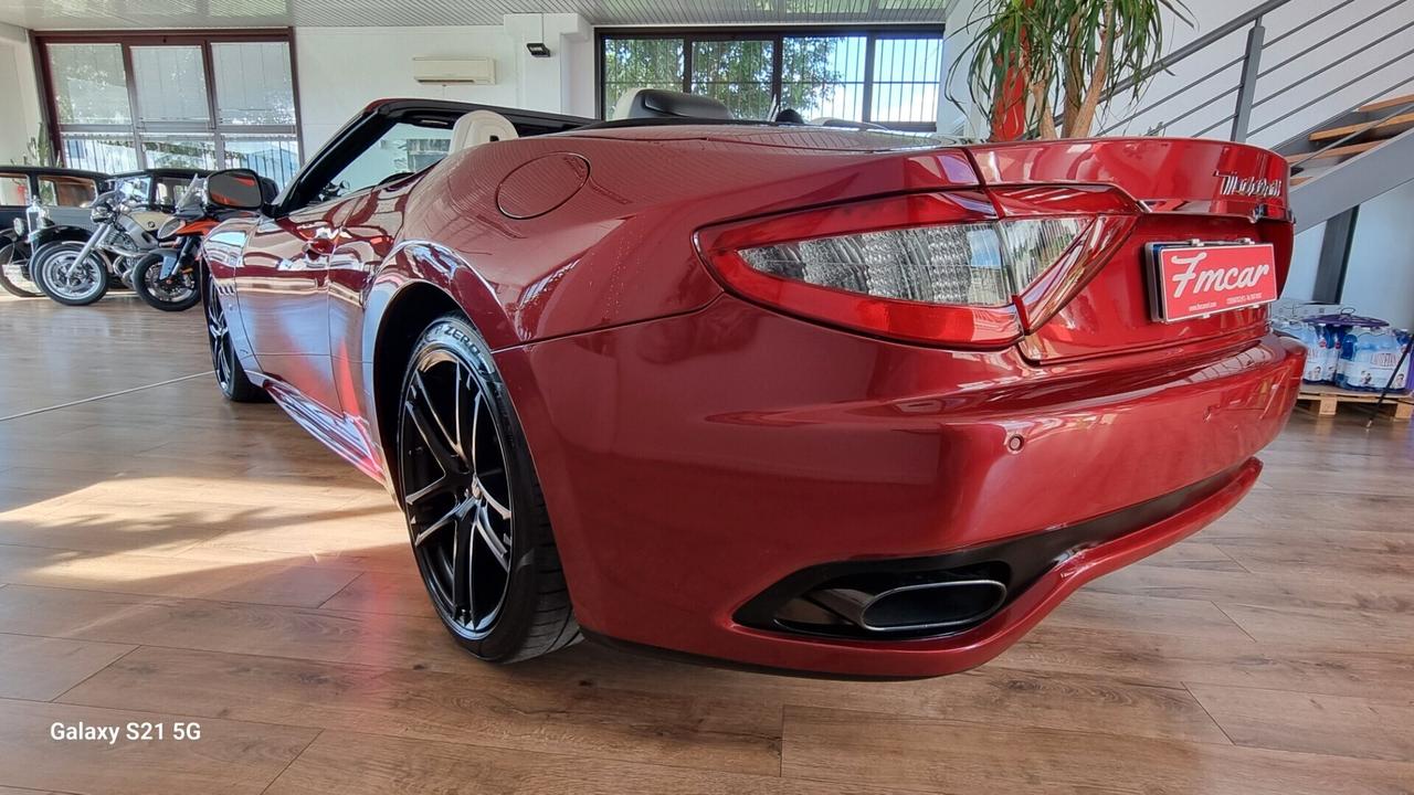 Maserati GranCabrio Maserati GranCabrio Grancabrio 4.7 V8 Sport auto