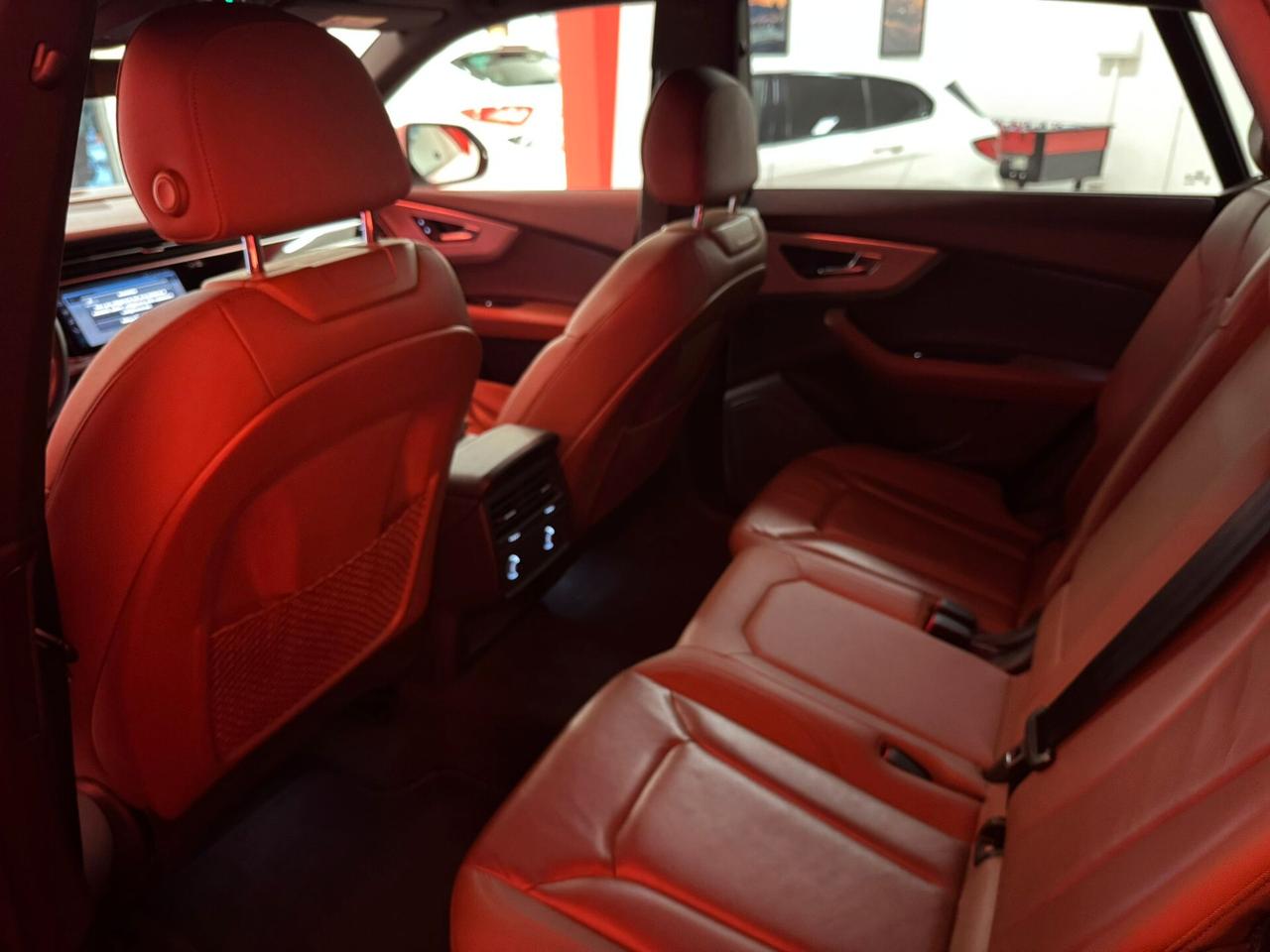 Audi Q8 50 TDI 286 CV quattro tiptronic Sport