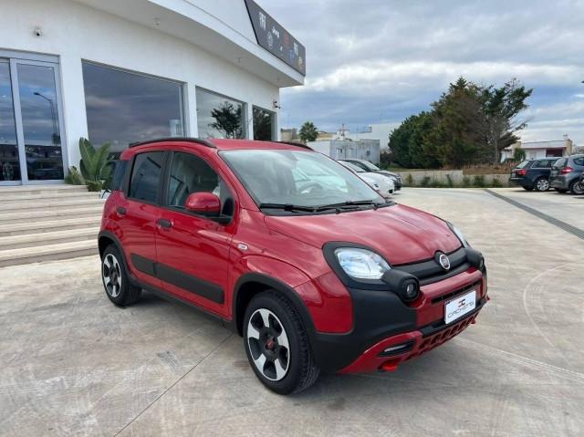 Fiat Panda Cross 1.0 firefly hybrid Cross s&s 70cv 5p.ti