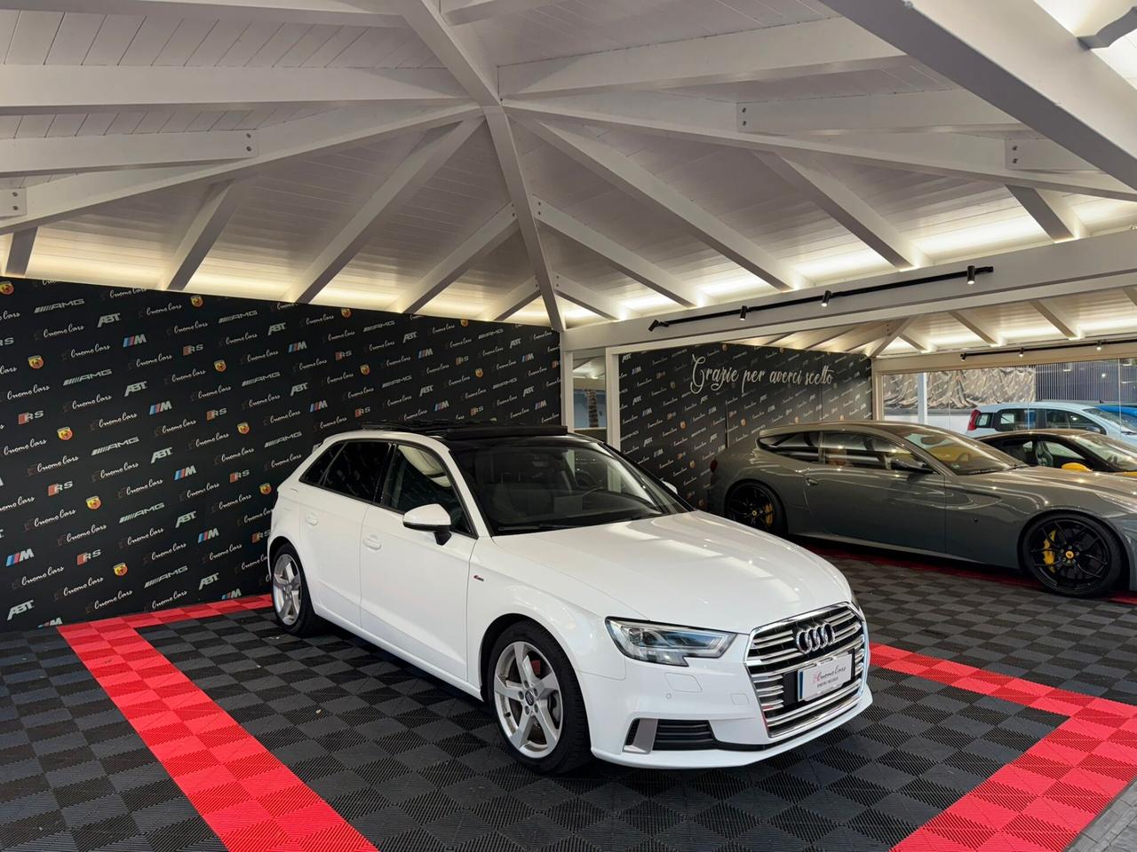 Audi A3 1.6 TDI 116 CV TETTO*CAMERA