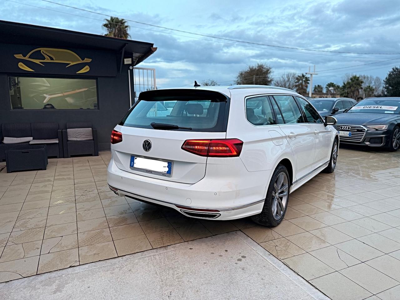 Volkswagen Passat Variant 2.0 TDI SCR 190 CV DSG Executive BMT