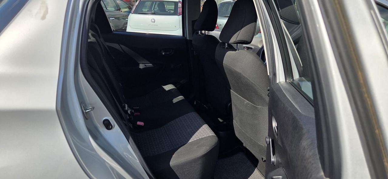 TOYOTA YARIS 1.0 5P LOUNGE