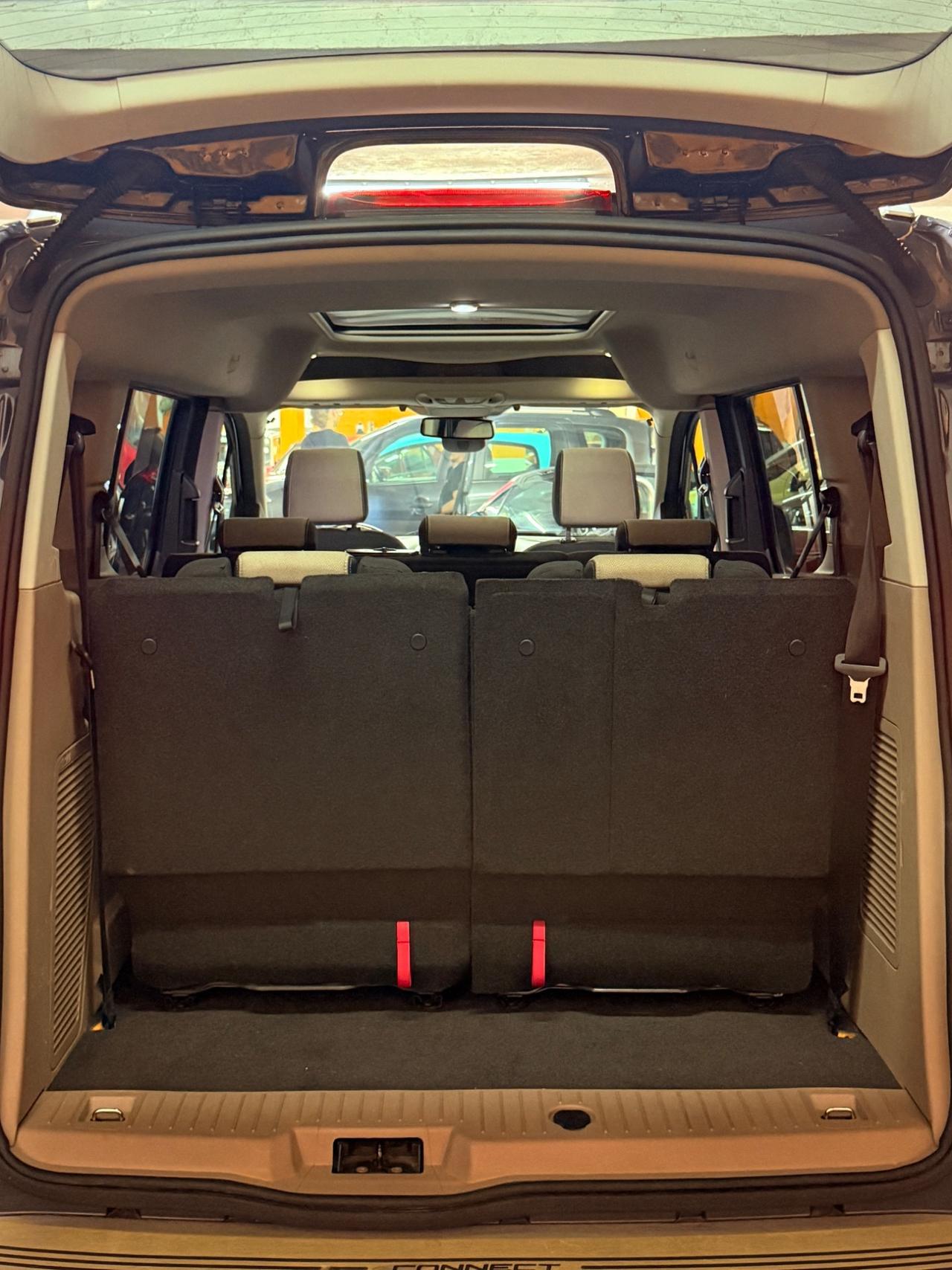 SPETTACOLARE FORD GRAN TOURNEO CONNECT 7 POSTI CON SOLI 77.504 KM