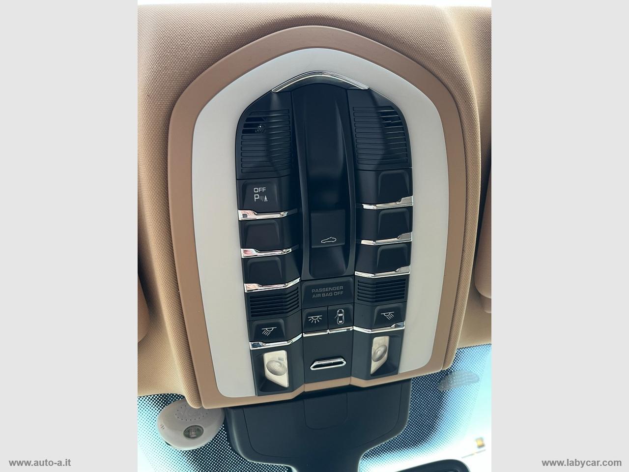 PORSCHE Cayenne 3.0 Diesel
