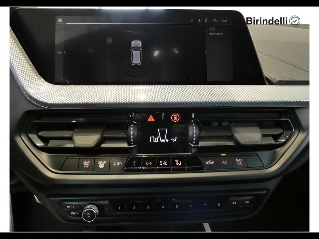 BMW Serie 1 (F40) - 118d 5p. Msport