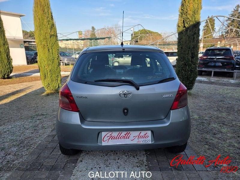 Toyota Yaris 1.3 5 porte