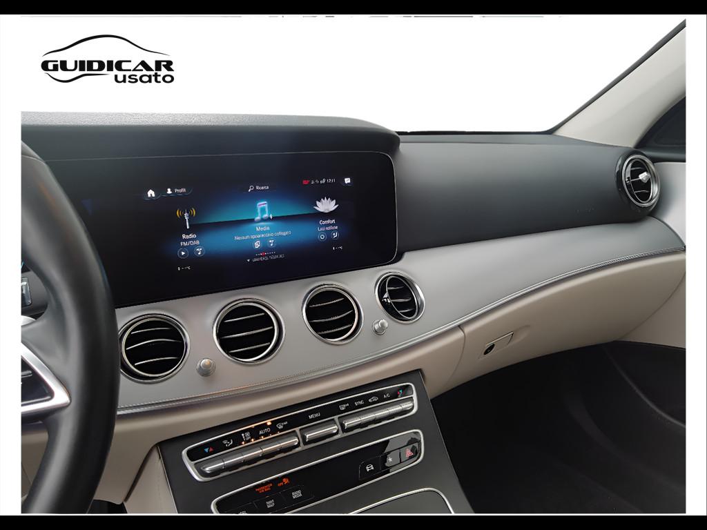 Mercedes-Benz Classe E - W213 Berlina - E 200 d Sport auto my20