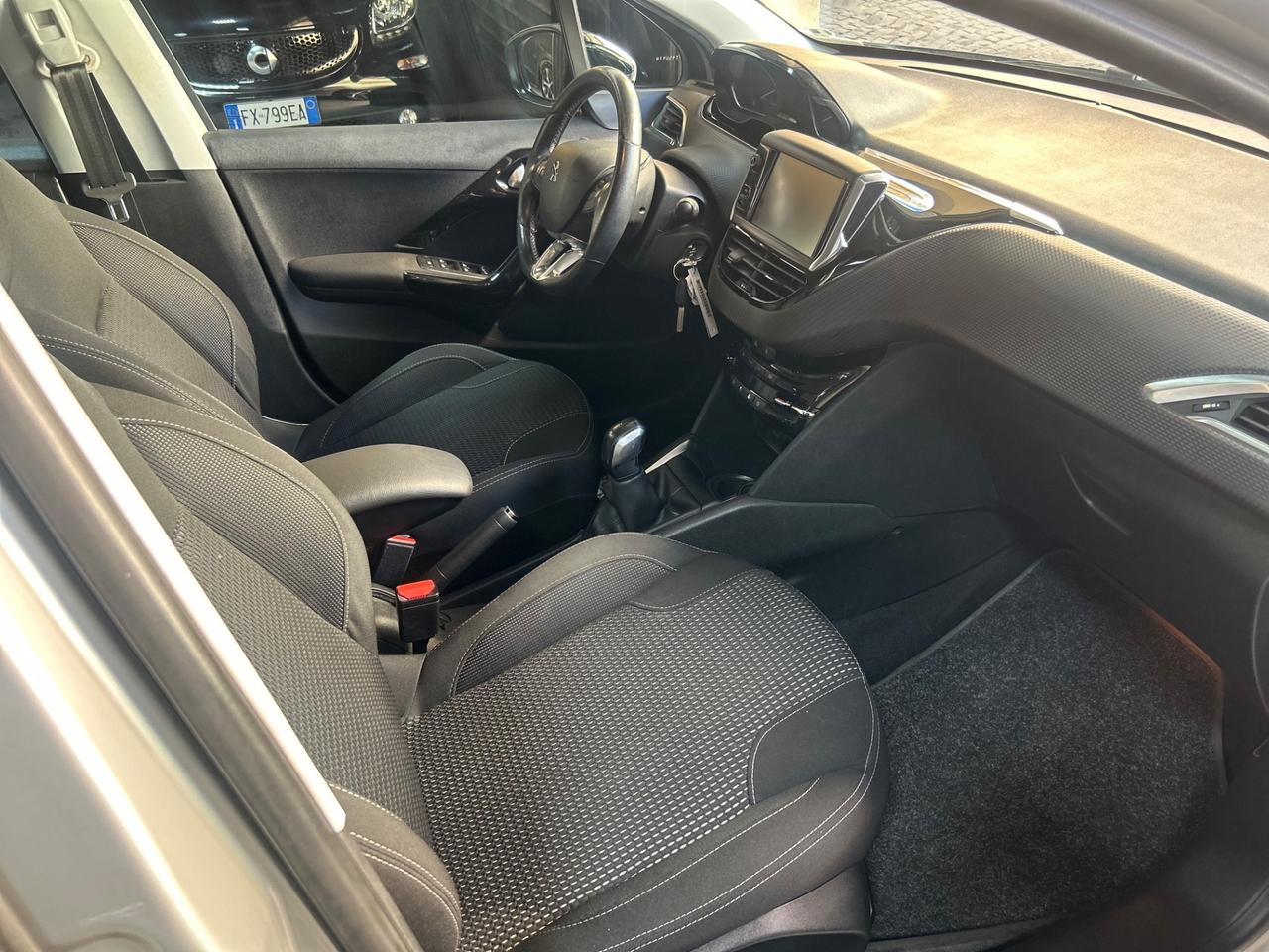 Peugeot 208 BlueHDi 75 5 porte Allure