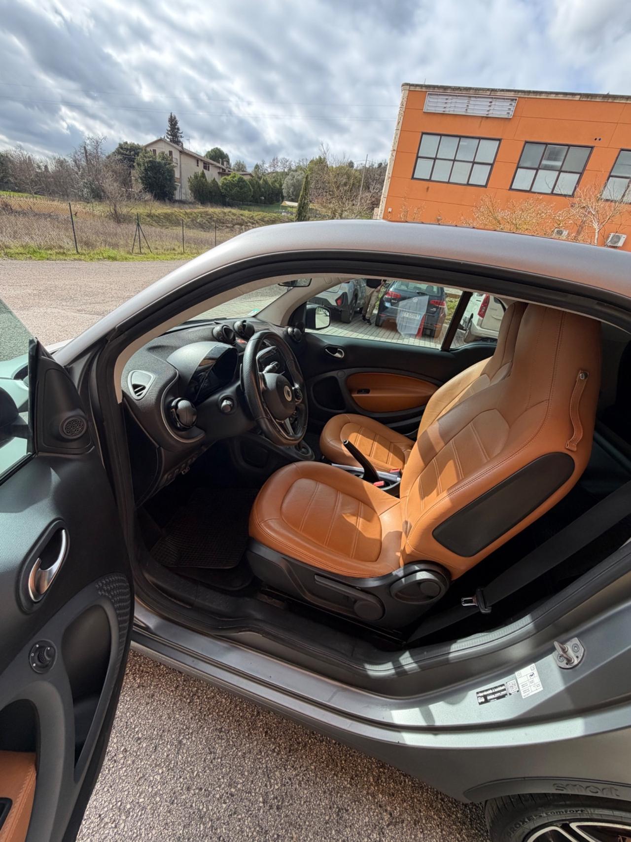 Smart ForTwo 90cv AUTOMATICA CARANZIA 12/36 MESI