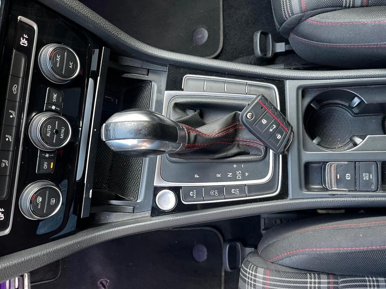 Volkswagen Golf GTI 7/5 Performance 2.0 245 CV TSI DSG 5p. BMT - 2018