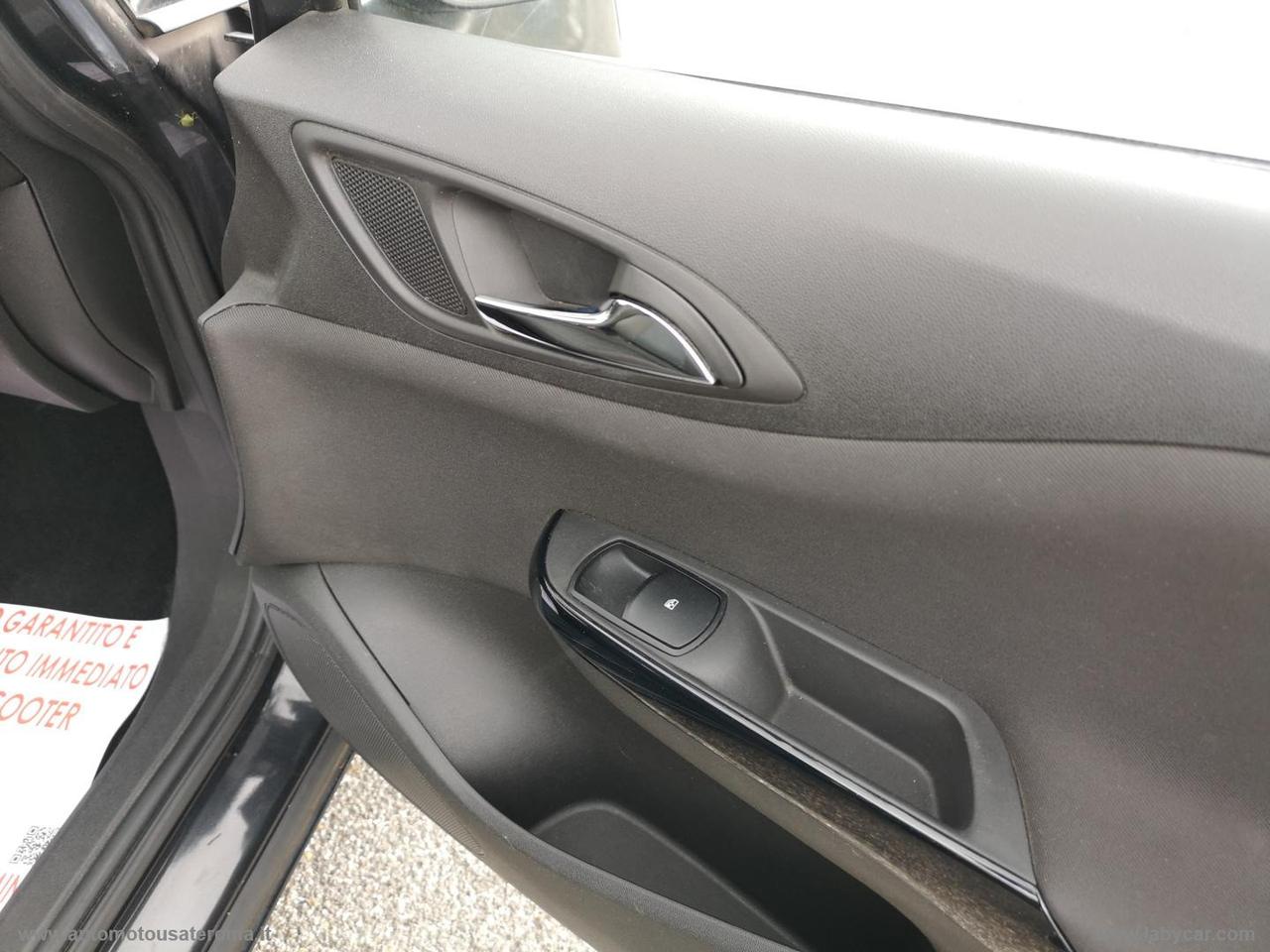 OPEL Corsa 1.2 Coupé b-Color PROMO WEB