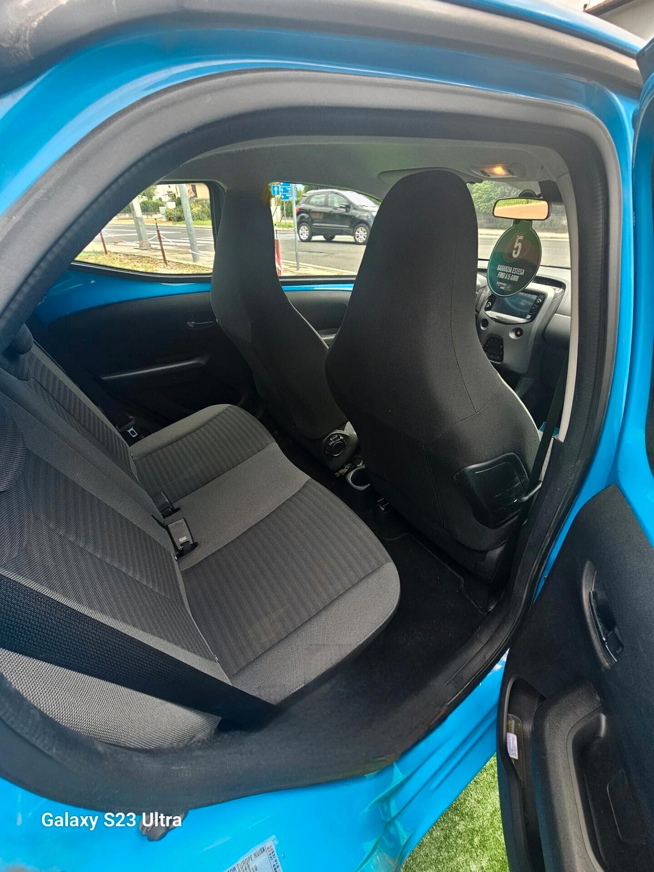 Toyota Aygo Connect 1.0 VVT-i 72 CV 5 porte x-clusiv