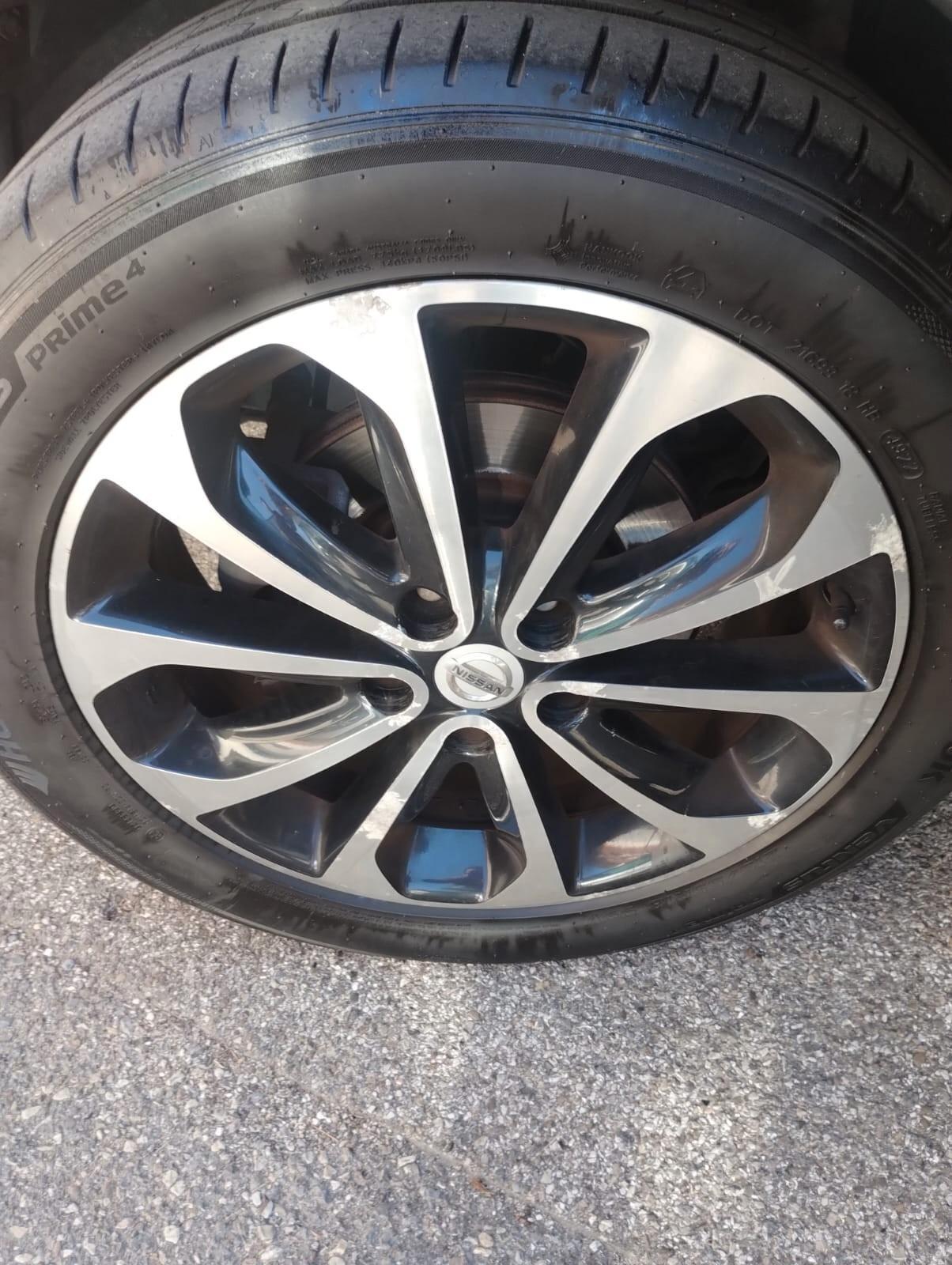 Nissan Qashqai 1.5 dCi DPF Tekna