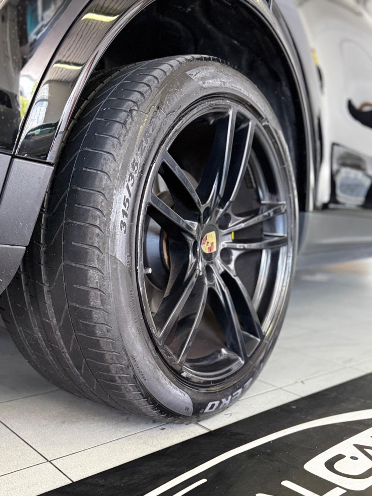 PORSCHE CAYENNE COUPE BENZ 340CV TETTO OK PERMUTE FINANZIABILE SCARICHI SPORTIVI