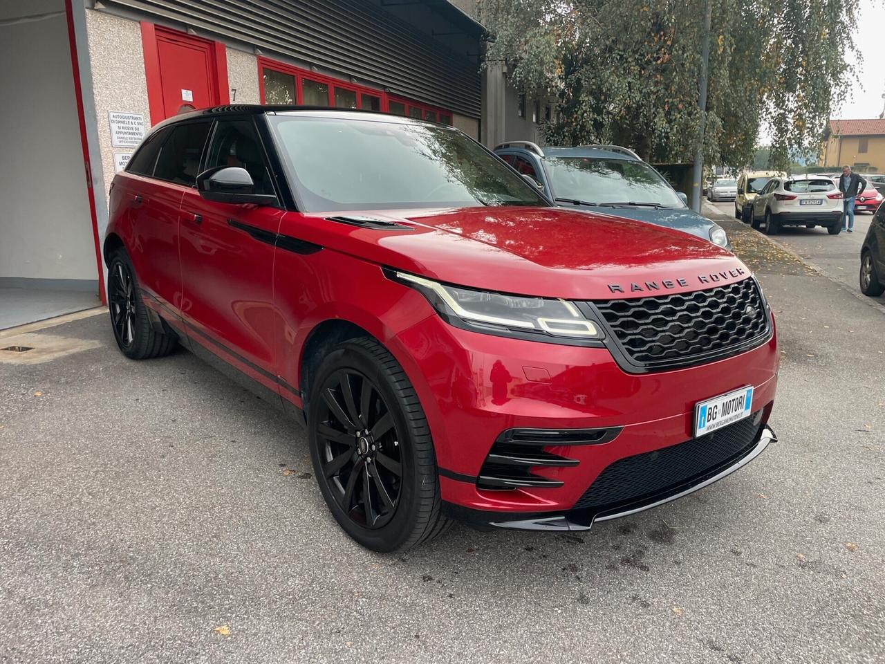 Land Rover Range Velar 2.0 I4 R-Dymanic HSE
