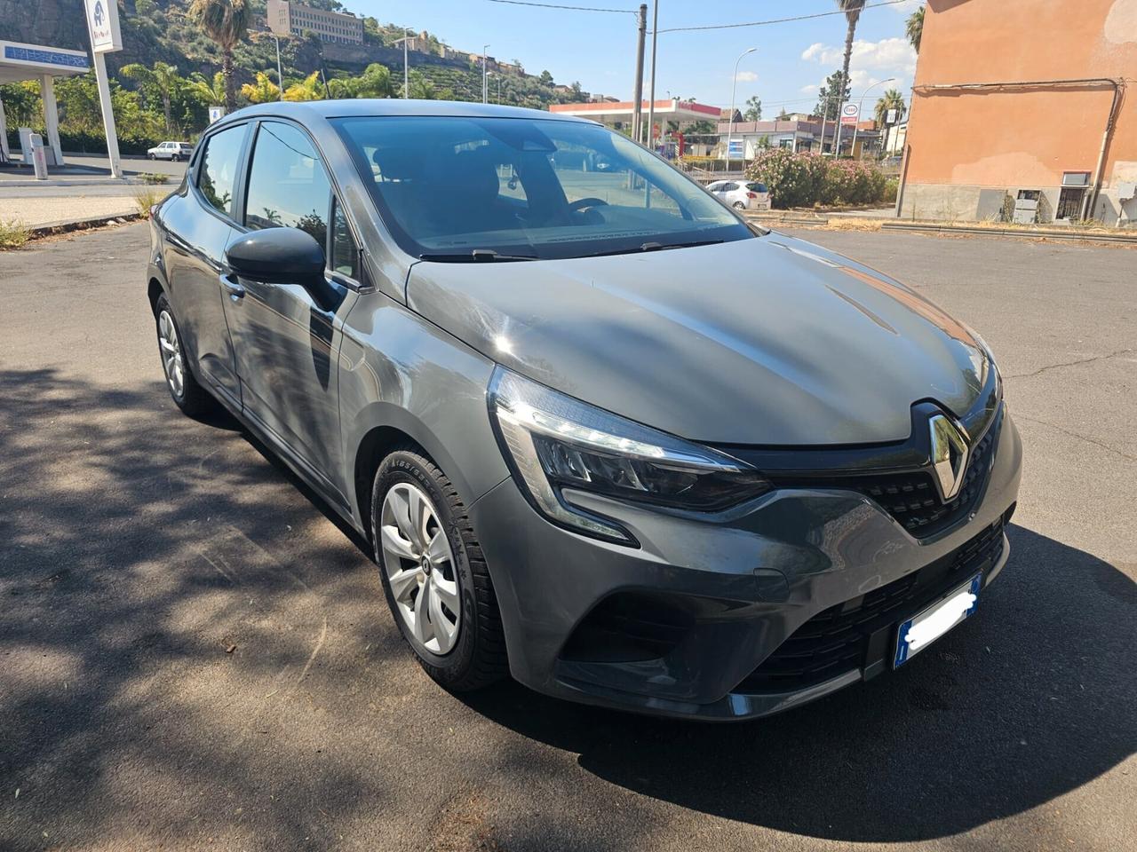Renault Clio i.m.p.i.a.n.t.o. Gpl c.a.s.a. m.a.d.r.e. ---100cv