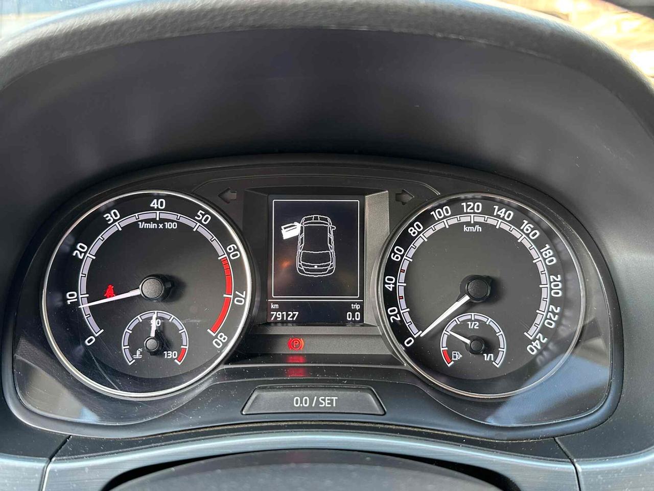 Skoda Fabia 1.0 MPI 75 CV Twin Color Argento