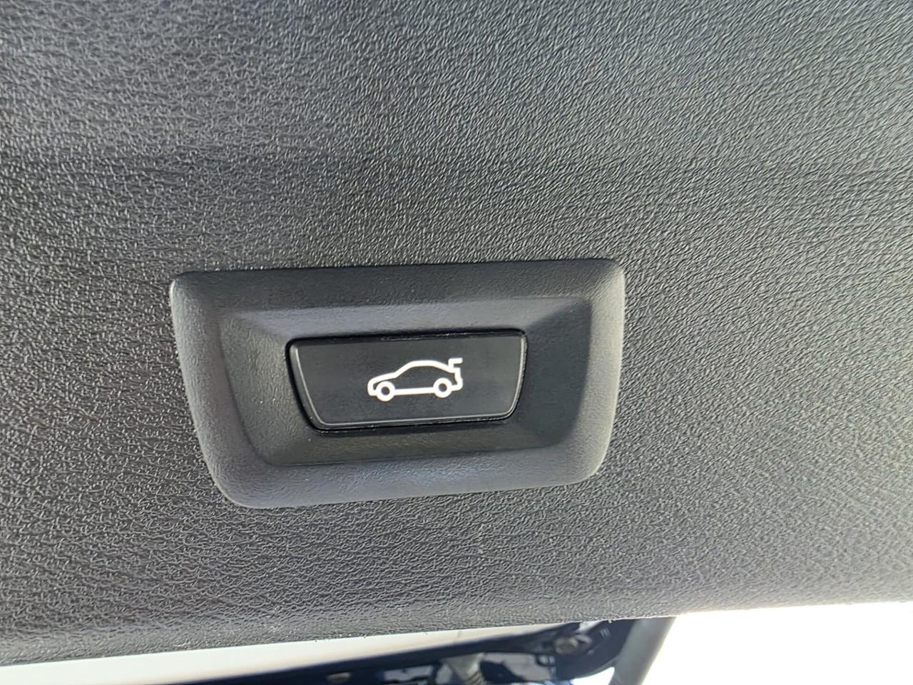 Bmw X1 xDrive18d xLine tettuccio , LED, pelle