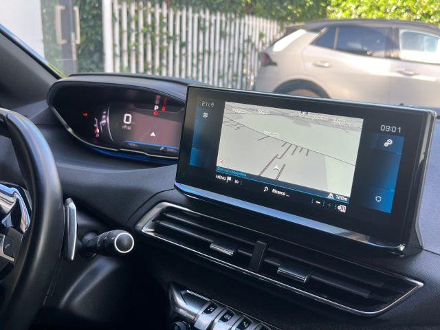 PEUGEOT 5008 BlueHDi 130 S&S EAT8 Allure Pack da?259,00 mensili