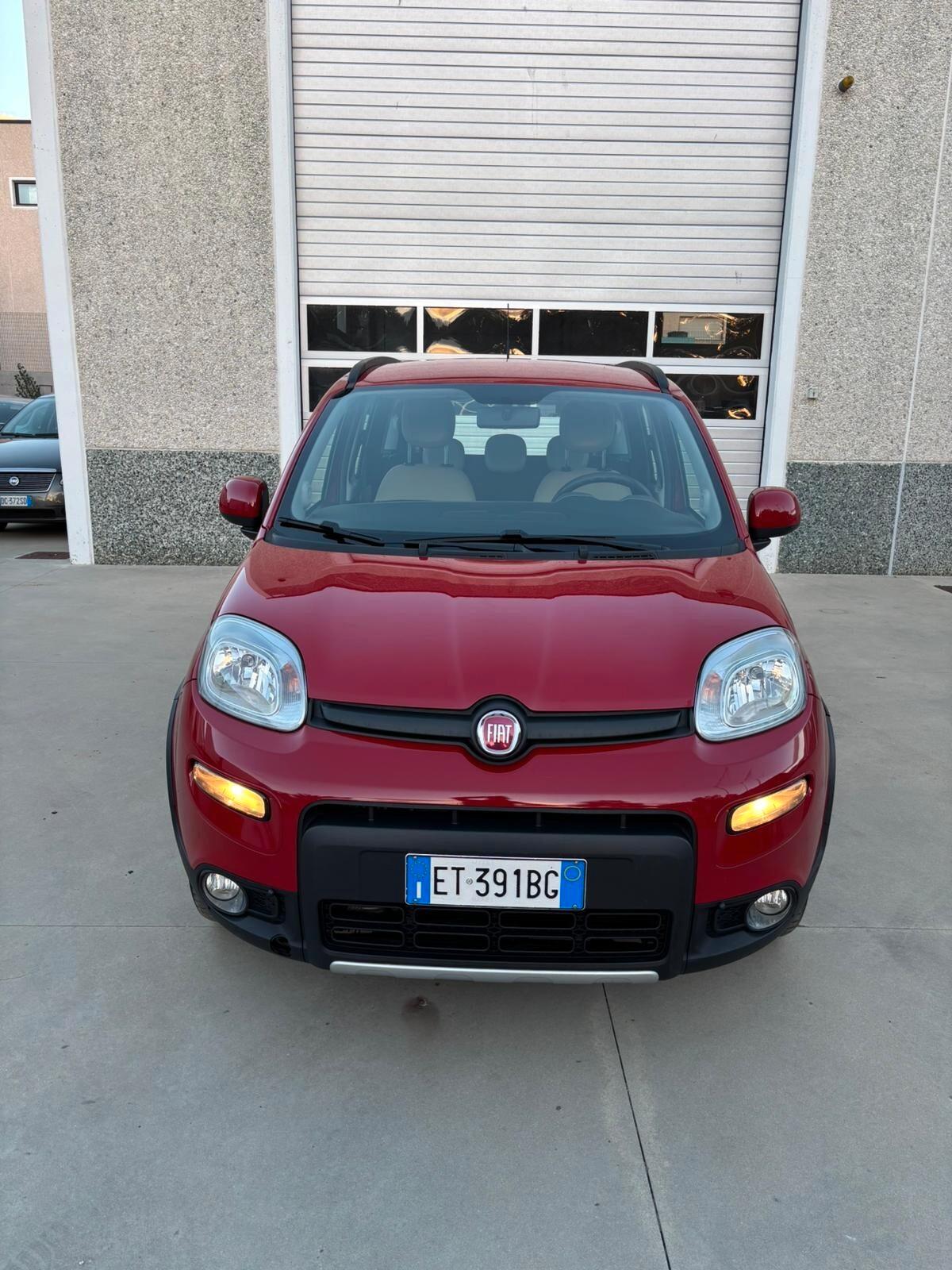 Fiat Panda 1.3 MJT 16V DPF 4x4 Climbing