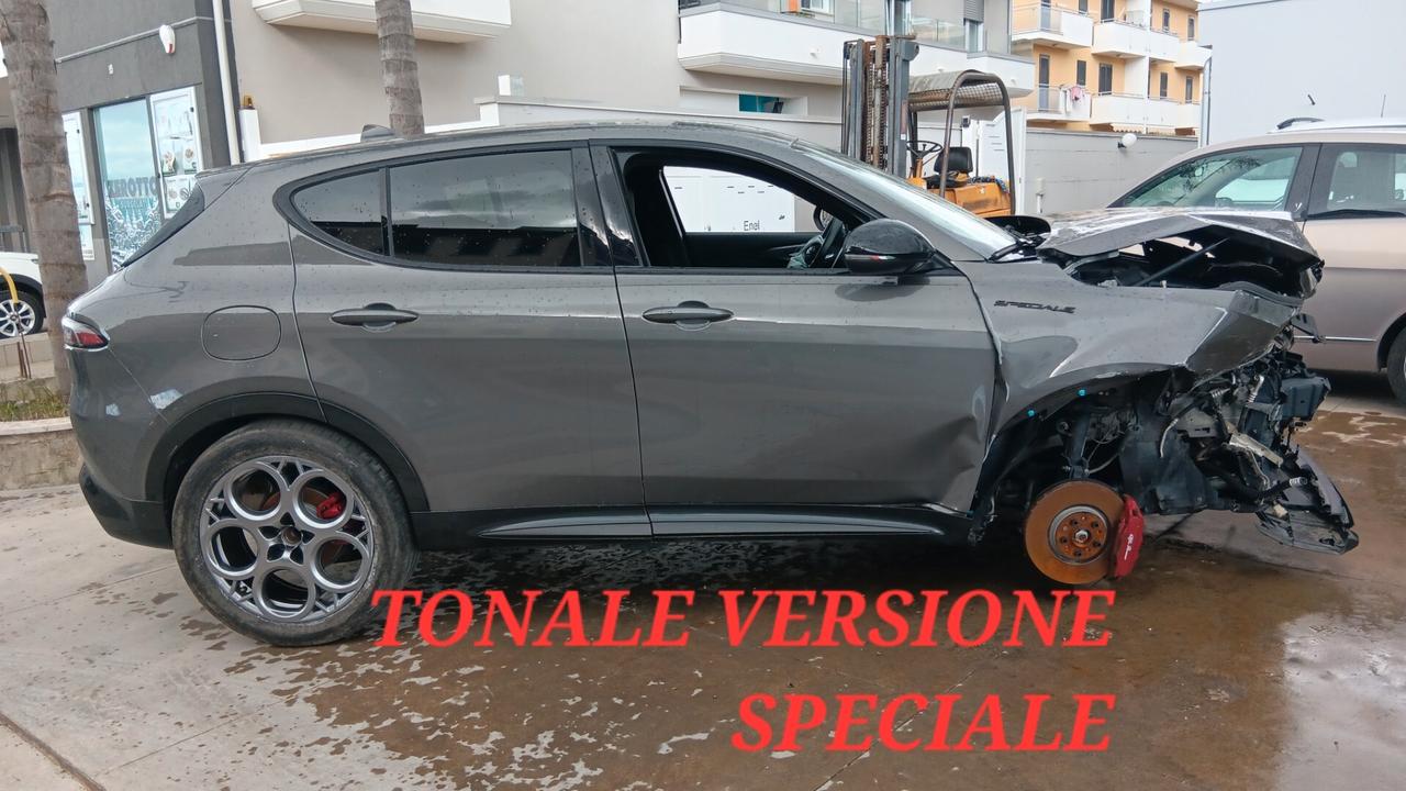 Alfa Romeo Tonale Speciale incidentata sinistrata mondialcars
