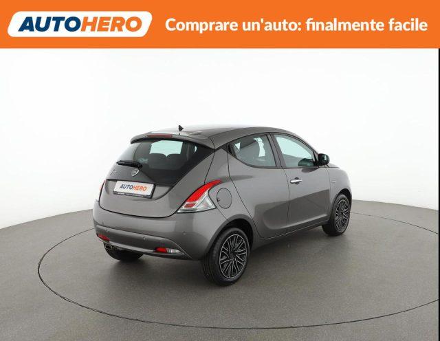 LANCIA Ypsilon 1.2 69 CV 5 porte Gold