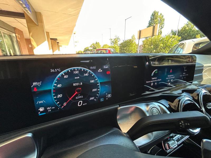 Mercedes GLB 200d Premium AMG Auto Premium AMG