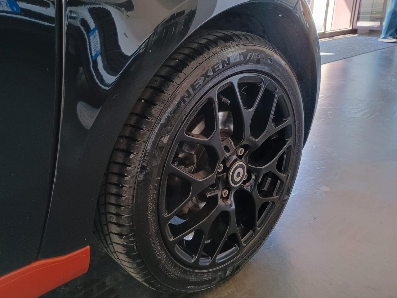Smart ForTwo 90 0.9 Turbo twinamic Sport Edition #1