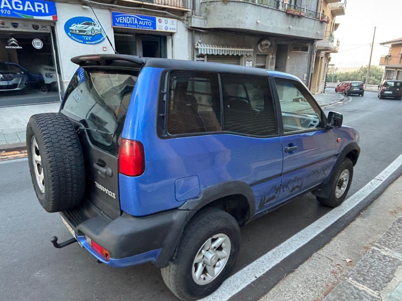 Nissan Terrano II 2.7 Tdi 3 porte autocarro