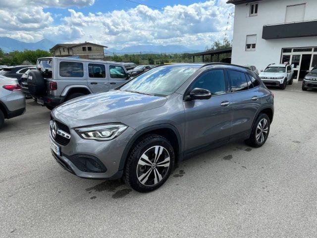 MERCEDES-BENZ GLA 200 Automatic Business Extra