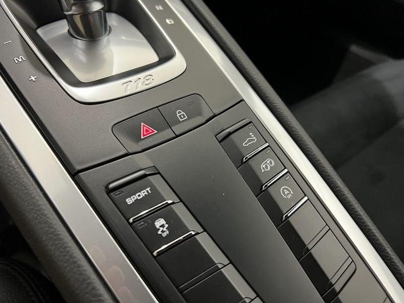 Porsche 718 2.0 Cayman