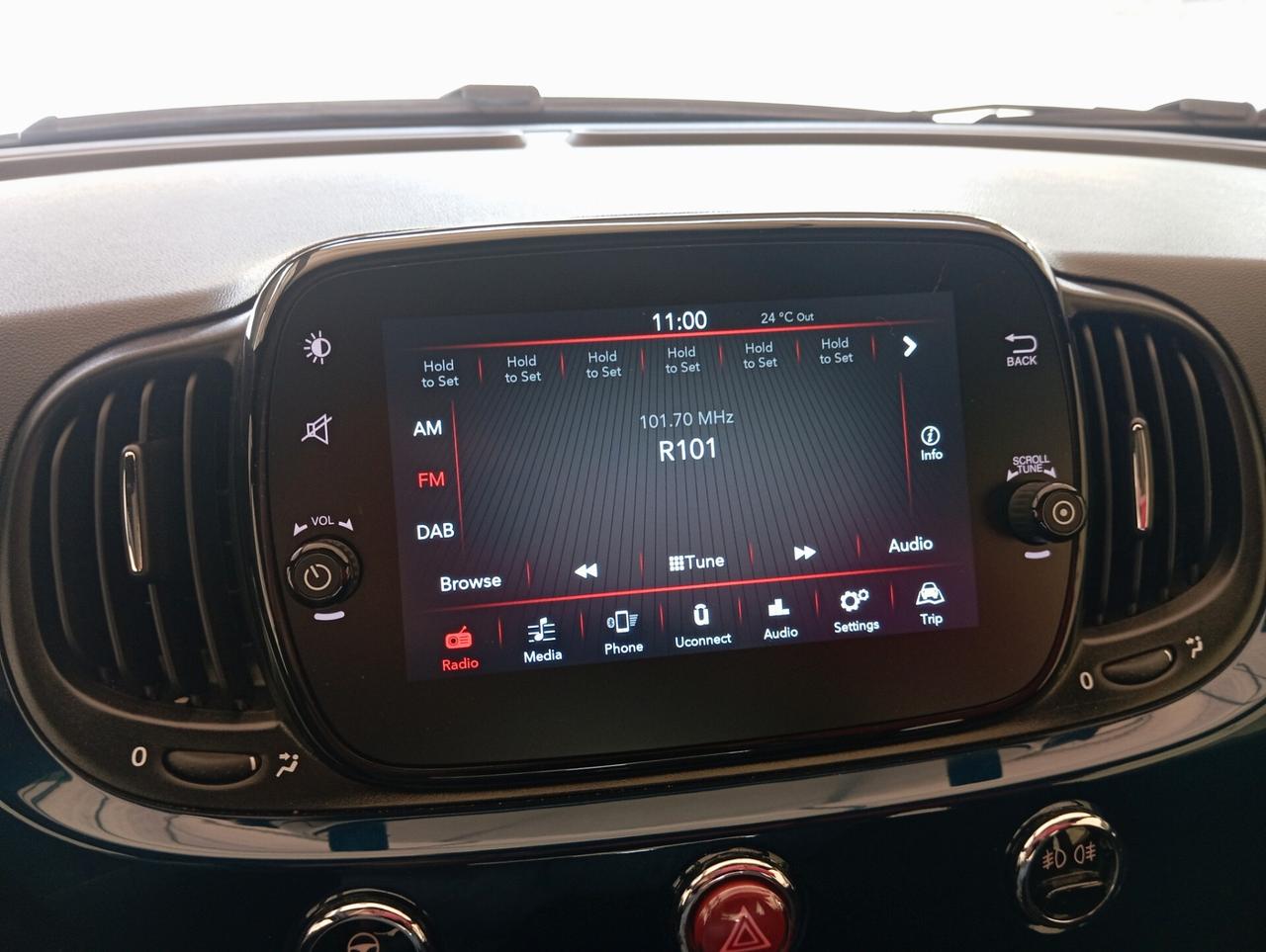 Fiat 500 1.0 Hybrid Dolcevita