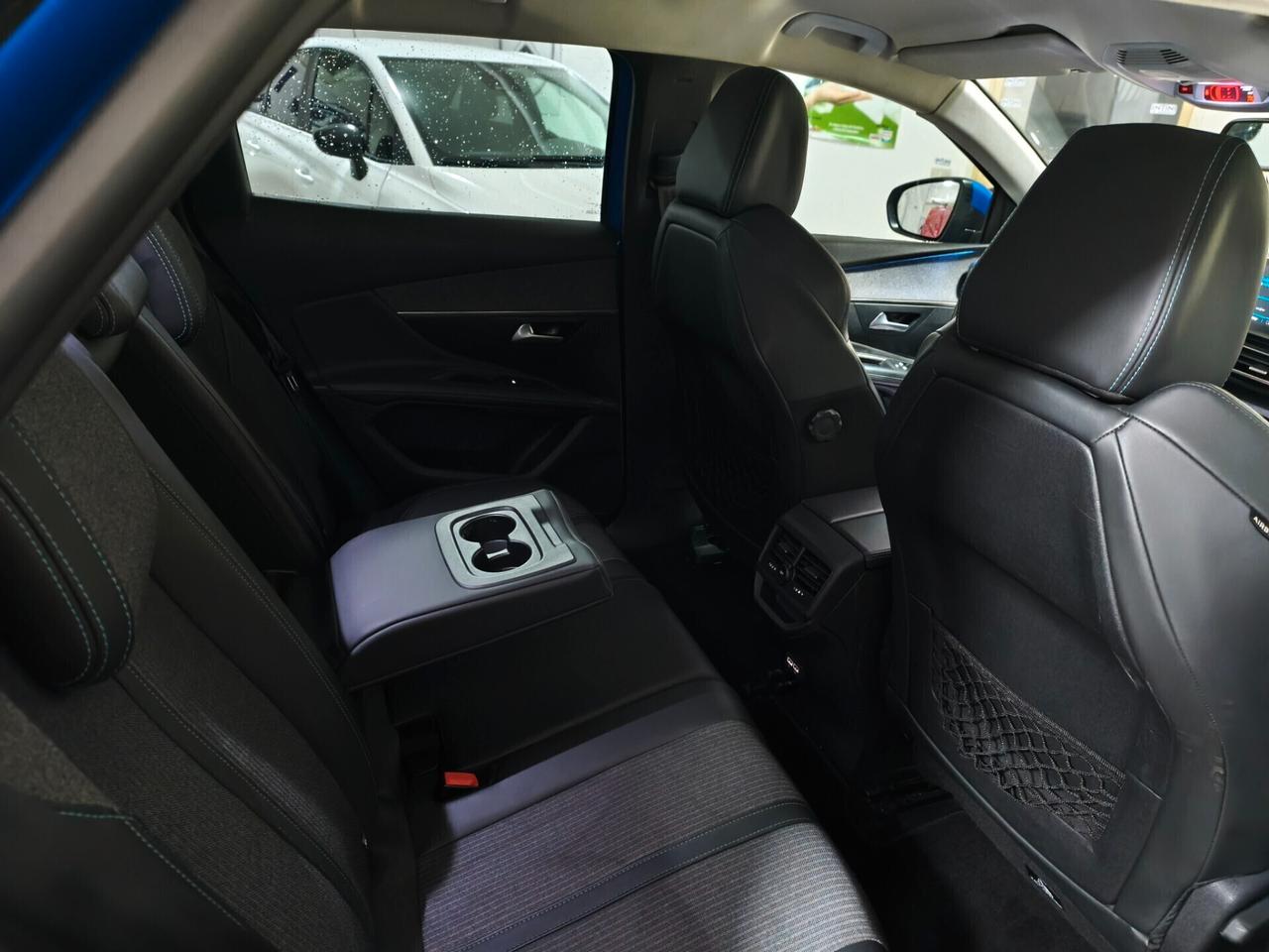 Peugeot 3008 BlueHDi 130 S&S Allure (12 mesi di garanzia)