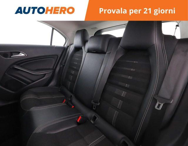 MERCEDES-BENZ A 180 d Automatic Sport