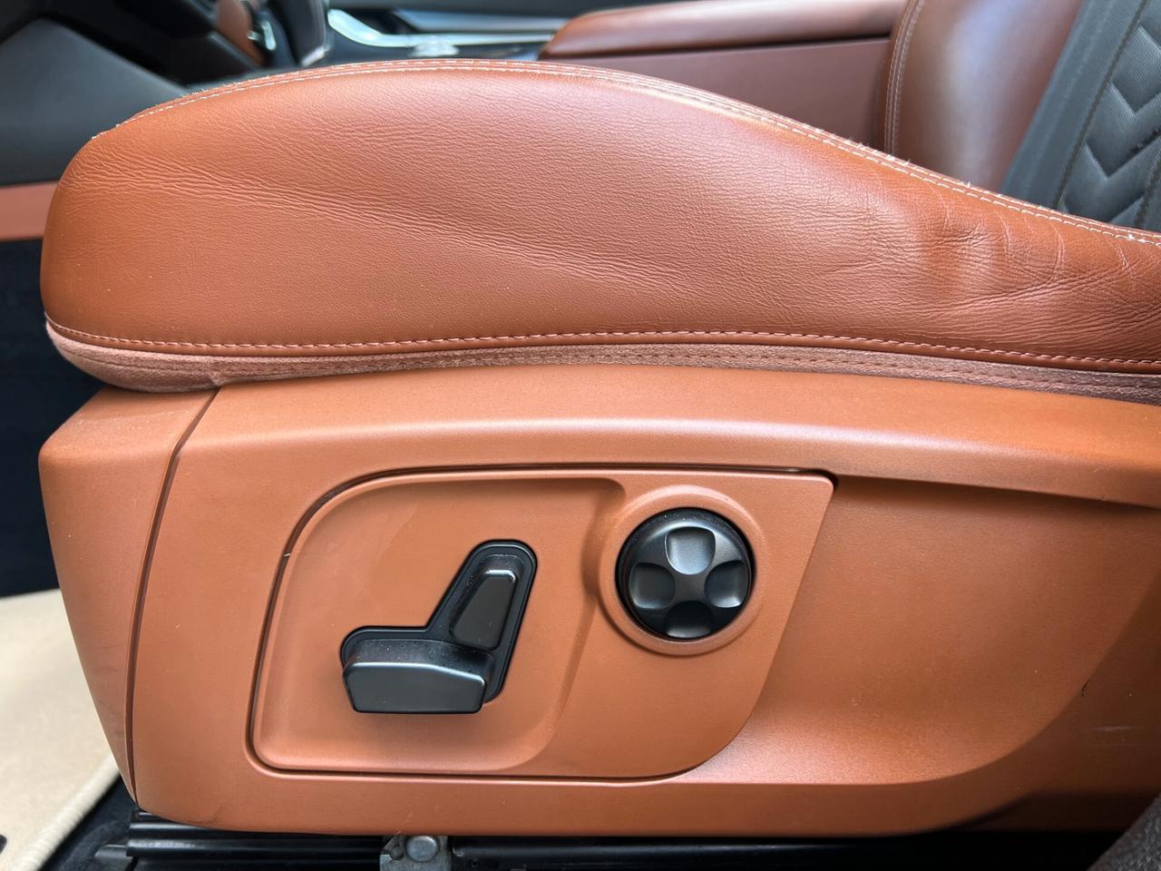 Maserati Levante AWD GRANLUSSO / UNICO PROPRIETARIO