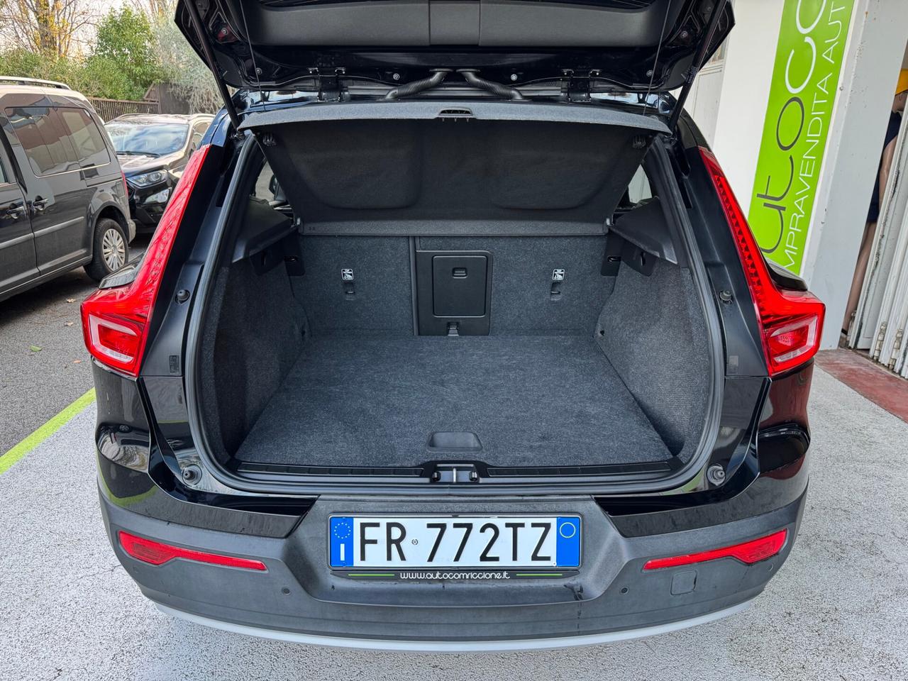 Volvo XC40 D3 AWD MOMENTUM GEART 1P GARANZIA24MESI