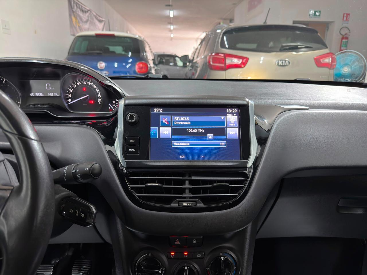 Peugeot 208 BlueHDi 75 3 porte Allure