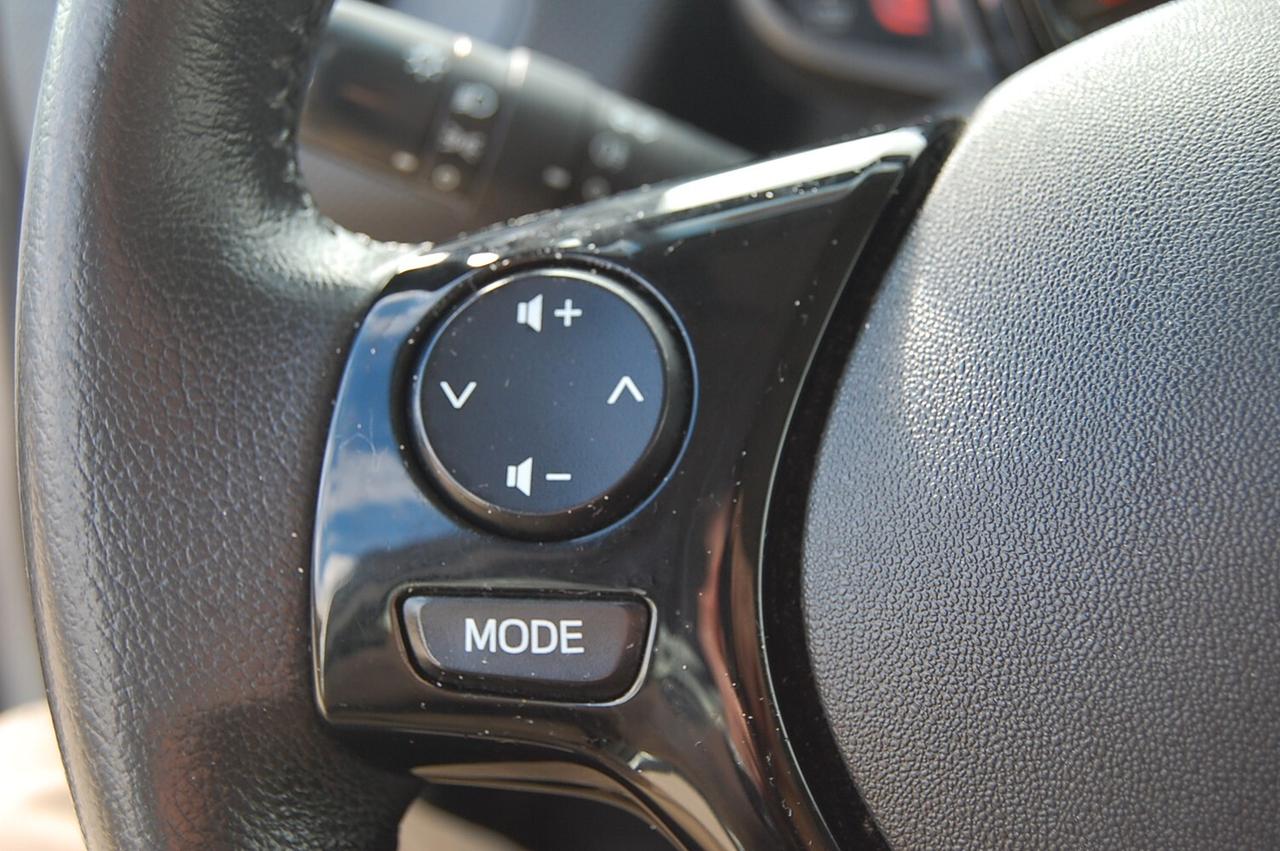 Citroen C1 VTi 72 S&S 5 porte Shine