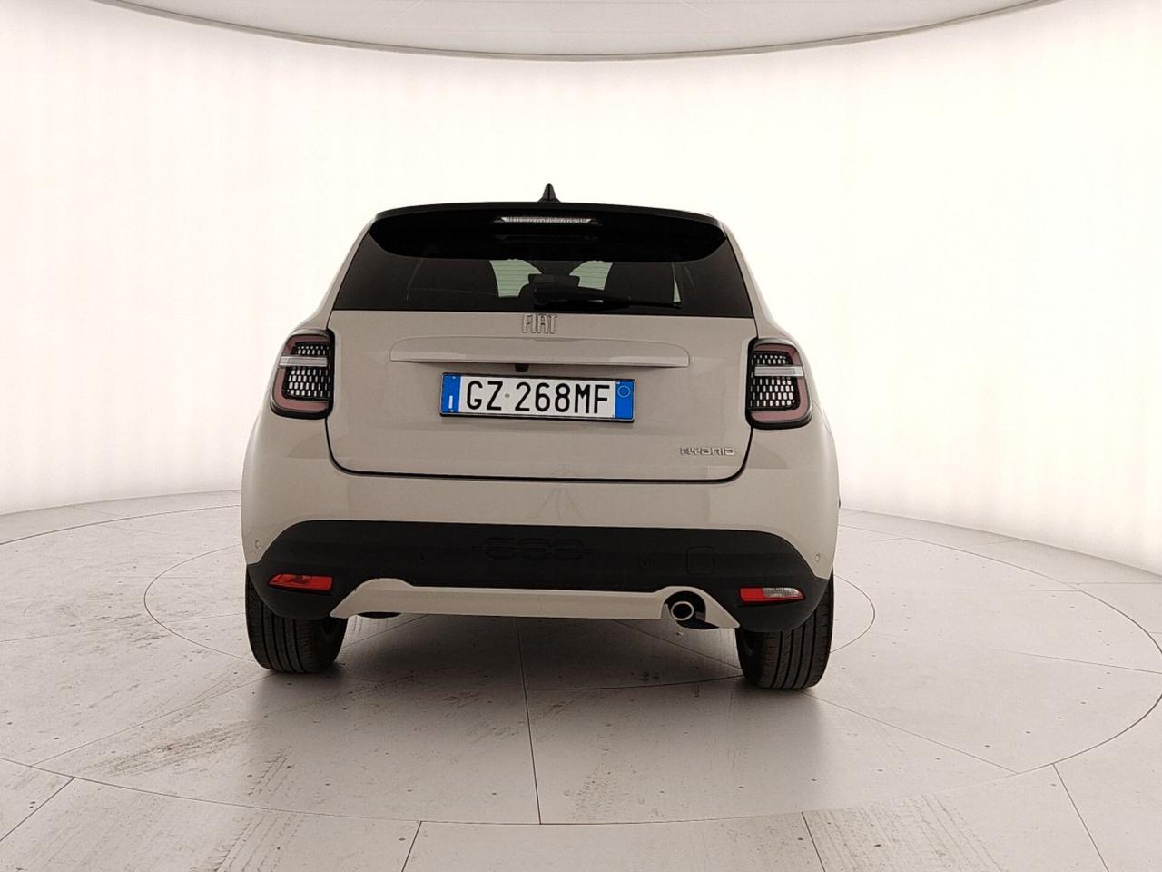 Fiat 600 Hybrid 110 CV DCT MHEV La Prima
