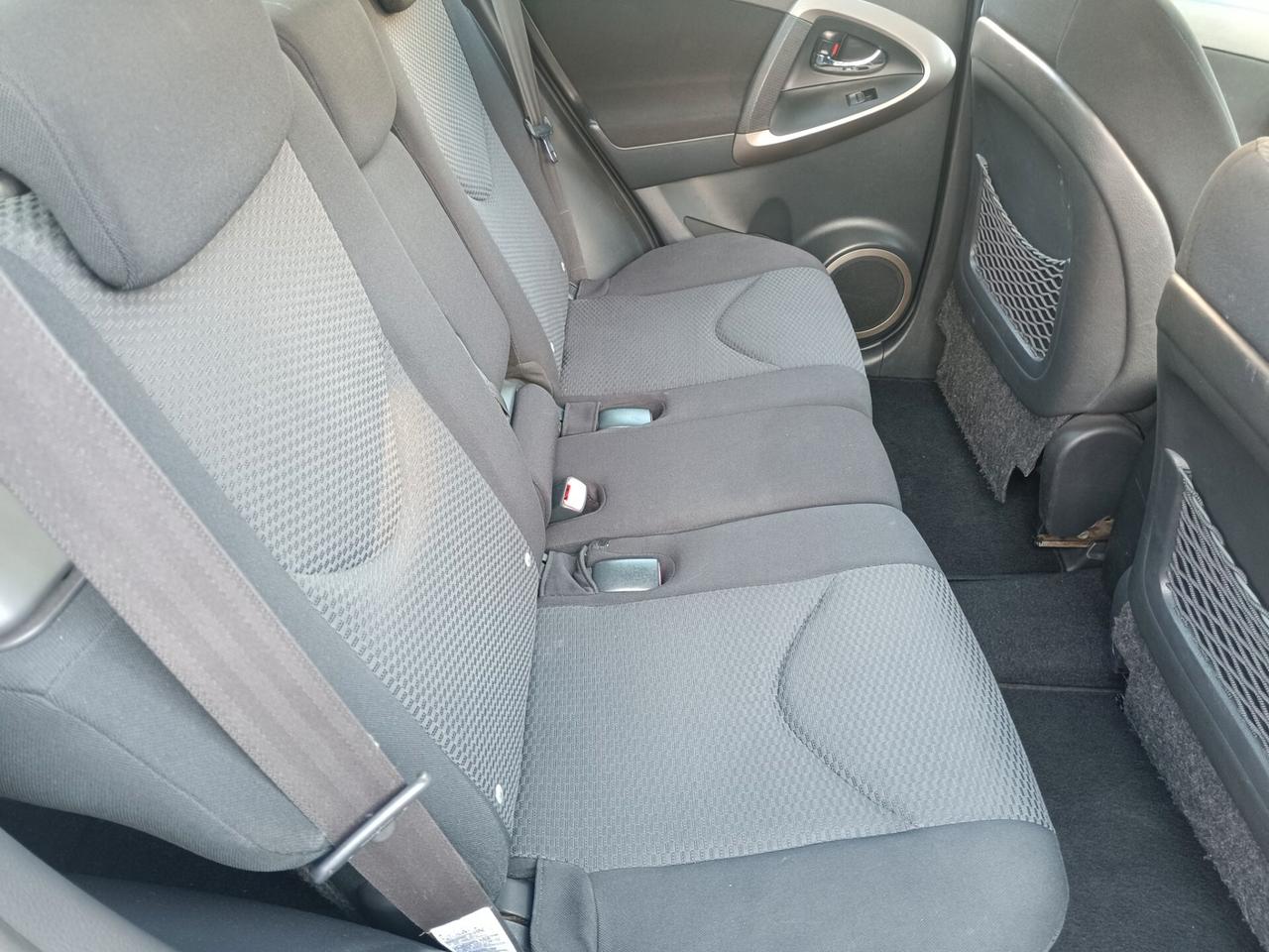 Toyota RAV 4 RAV4 2.2 D-4D 136 CV Luxury