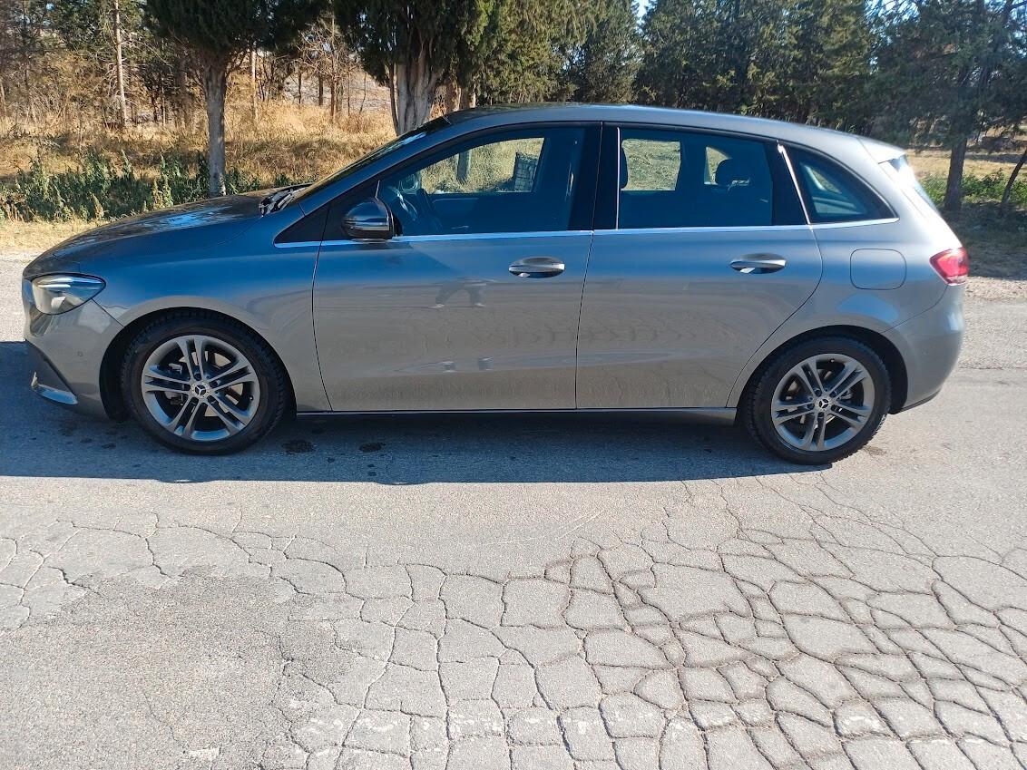 Mercedes-benz B 180 d Automatic Sport full