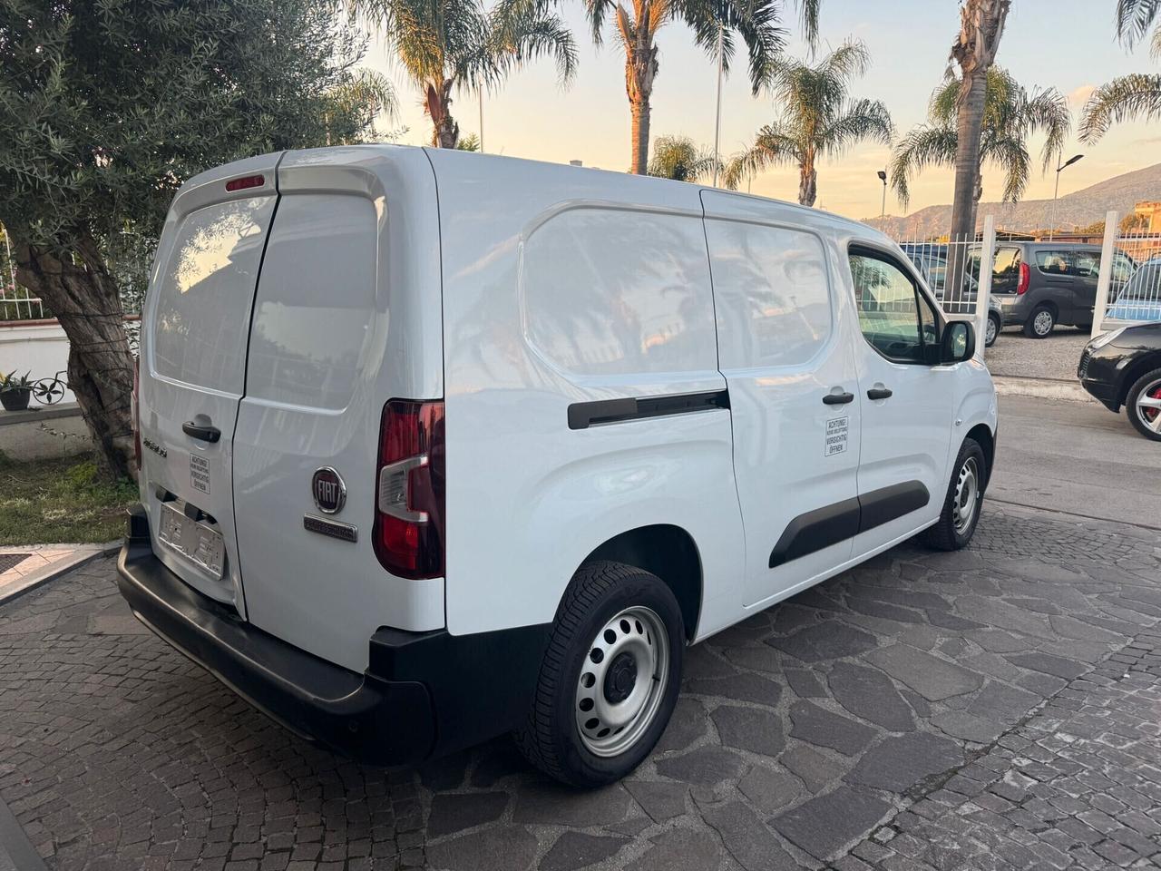 Fiat Doblo Doblò DIESEL 2023 1.5 BlueHdi 100CV PC-TN Van