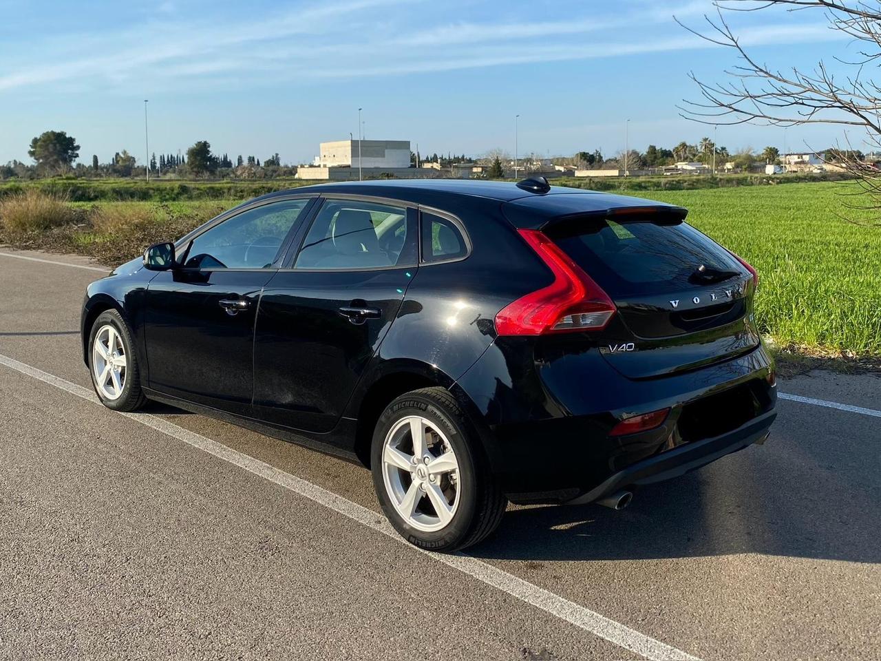 Volvo V40 D2 Plus