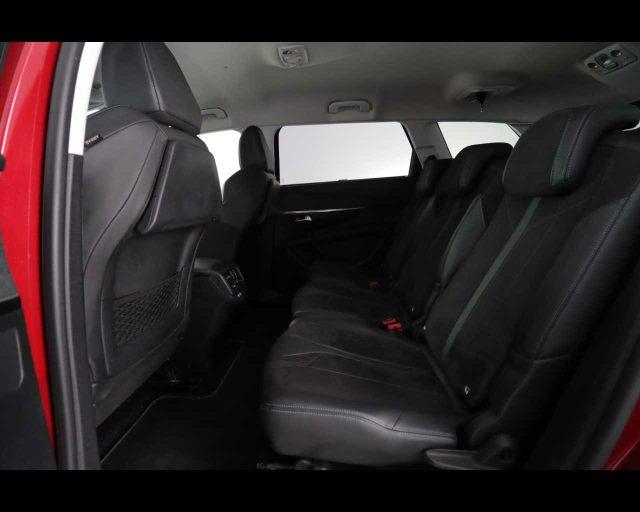 PEUGEOT 5008 BlueHDi 130 S&S EAT8 Crossway