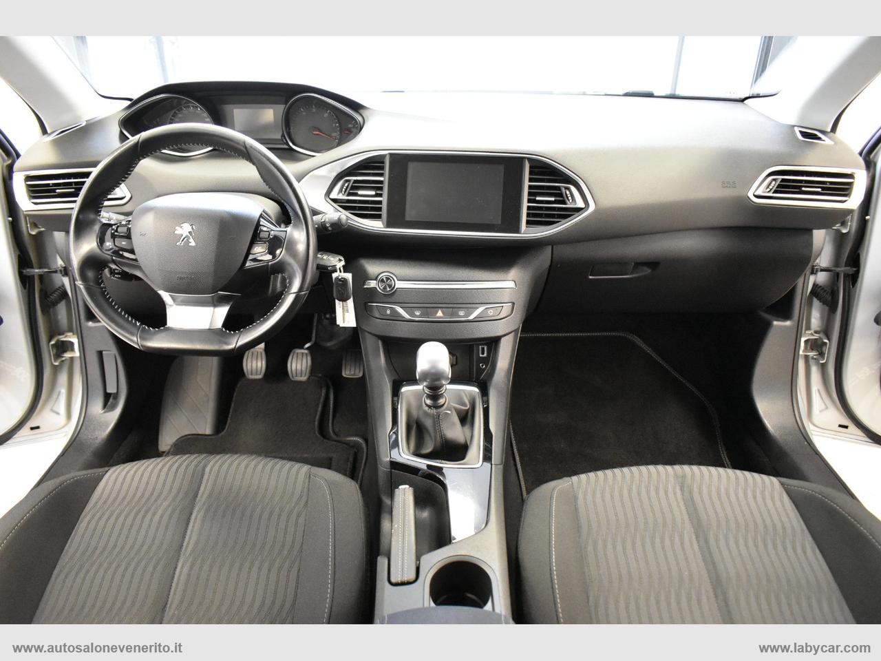 PEUGEOT 308 BlueHDi 120 S&S Business